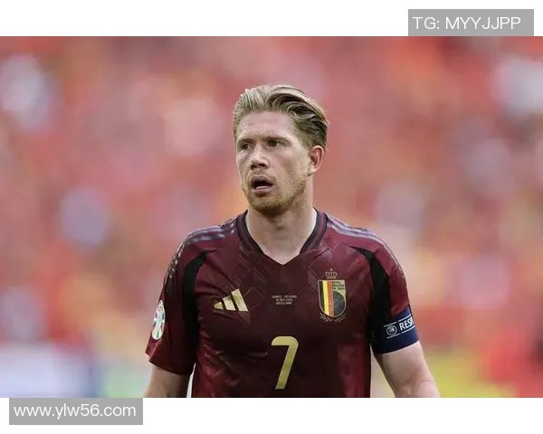 法国足球队帅气球星展现风采 领衔新一代足坛魅力之星